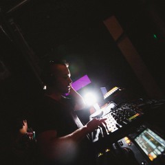 Controled Energy (ft- Delfino)(ft-Agger)