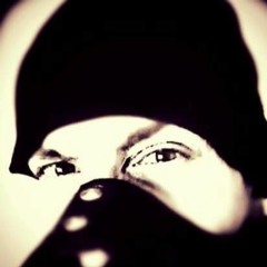 Mirga Dée - stůl má 4 nohy