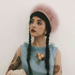 Melanie Martinez - I Can't help falling in love with you