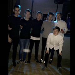 Pumped up kicks