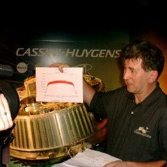 International radio telescopes hear Huygens