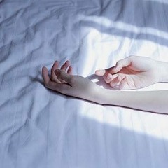 Hela Belhadj - Hold My Hand