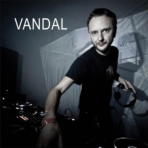 Vandal - BBC Radio 1 - 20.8.2007