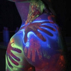 MAKE THAT BOOTY CLAP