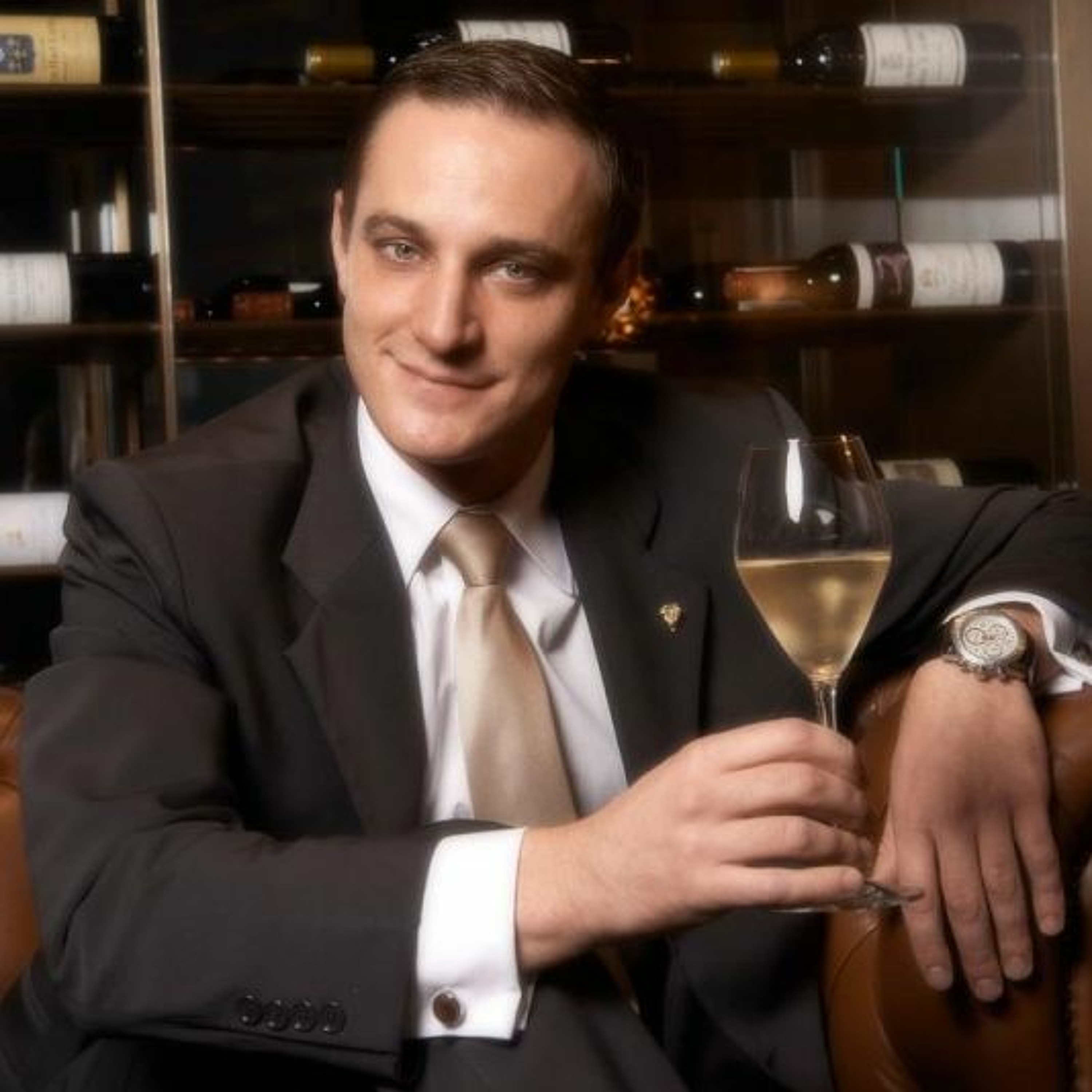 Interview de Thibaut Panas - Chef Sommelier au Beau Rivage Palace episode artwork