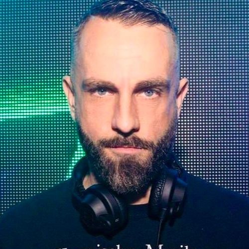 TOM STEPHAN