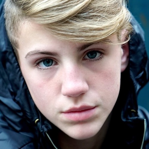 MattyBRaps - So Alive