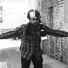 Yowii Ft Jah Garvey - Love Gone