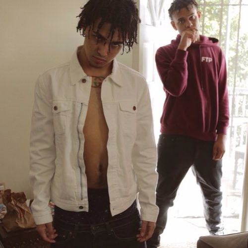 Broke My Wrist (rough on ears)