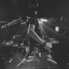 Upgrade Breakbeat Frestyle 2017 (Feel The Light vs Down Lets Me Down )