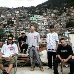 Favela Vive (Cypher) - ADL,  Sant, Raillow &  Froid (prod. Índio).mp3