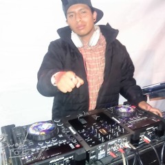 ZEUZ DJ REMIX FT MAC MIX JR SALGOLQUI CITY