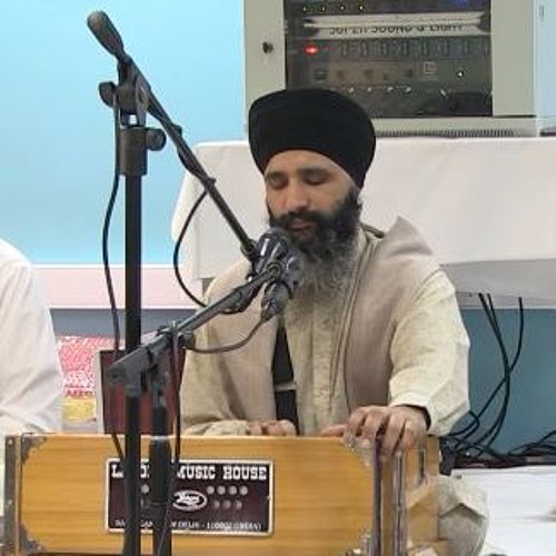 Day 1 Simran Jaap 2017 - Bhai Gurjeet Singh Ji at Gurdwara Guru Har Rai Sahib Ji West Bromwich