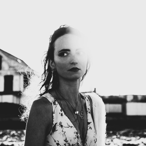 IRÈNE DRÉSEL, Rita