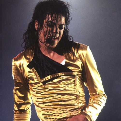 Stranger In Moscow (Live In Valencia, July 16th, 2003)