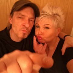 Ela & Jay - Lass Uns Leben