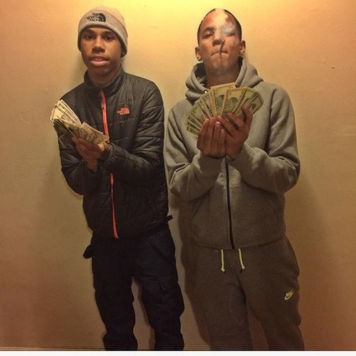 Sleepin On Tha Floor (Prod. By Drum Dummie)
