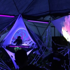HōKō - ''Hanging On The Cherry Tree'' Dj Set