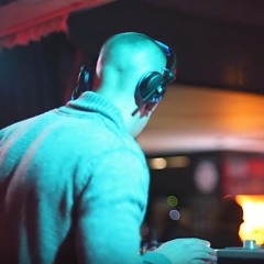 Freddo Ft Sanna Hartfield - Run Me Down