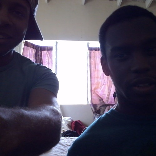 How They 'Posed To React (Version B)