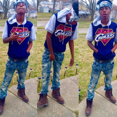 kalii reez X T - Y ft (CHRIS BANDZ) - PULL UP freestyle prod by slik bezzle