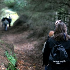 Langs Stien... 2min. sekvens