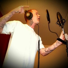 One Of Us. Mainyak Ft. Velle