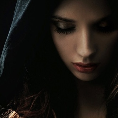 Worth It And Dark            (Lillithe & Paploviante)