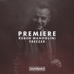 Premiere: Ruben Mandolini - Freezer