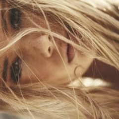 Stoto - Living In The Moment (Original Mix)