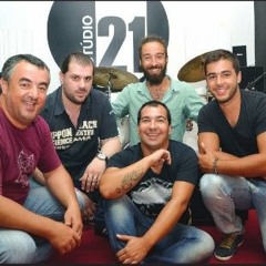 O prometido é devido- Rui veloso, interpretado por Almatroz