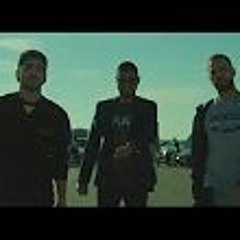האולטראס עם עדן גבאי - גבר אוהב (הקליפ הרשמי)