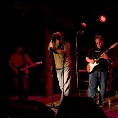 Perfect Tom - Pent Up - Live