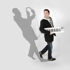 Freeze - I.O.U (Chris van Gen Hands on)