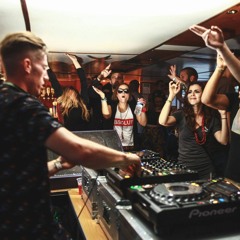 The Sounds Of Benjamin Buttons 005