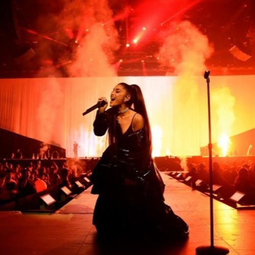 Ariana Grande - Thinking Bout You Live !(Dangerous Woman Tour) ♡ ♡