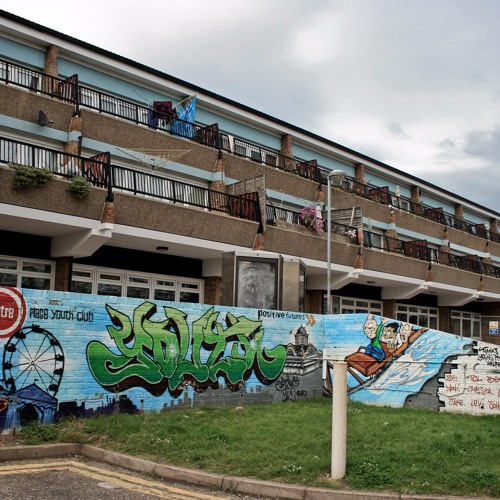 Stream episode Early life in Lovelace Gardens, Southend; her family (SA