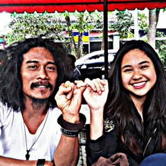 #HaH Jus Kuphi - Menetaplah disini