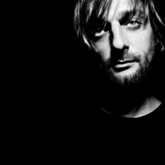 Ricardo Villalobos - Lazer@Present [Salvador]