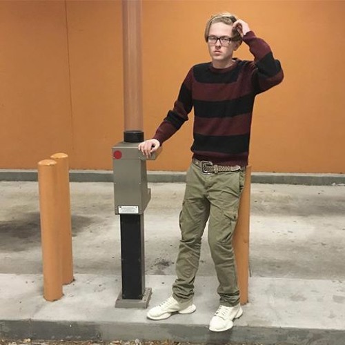 Weiland - Hollywood (prod. Yung Castor)