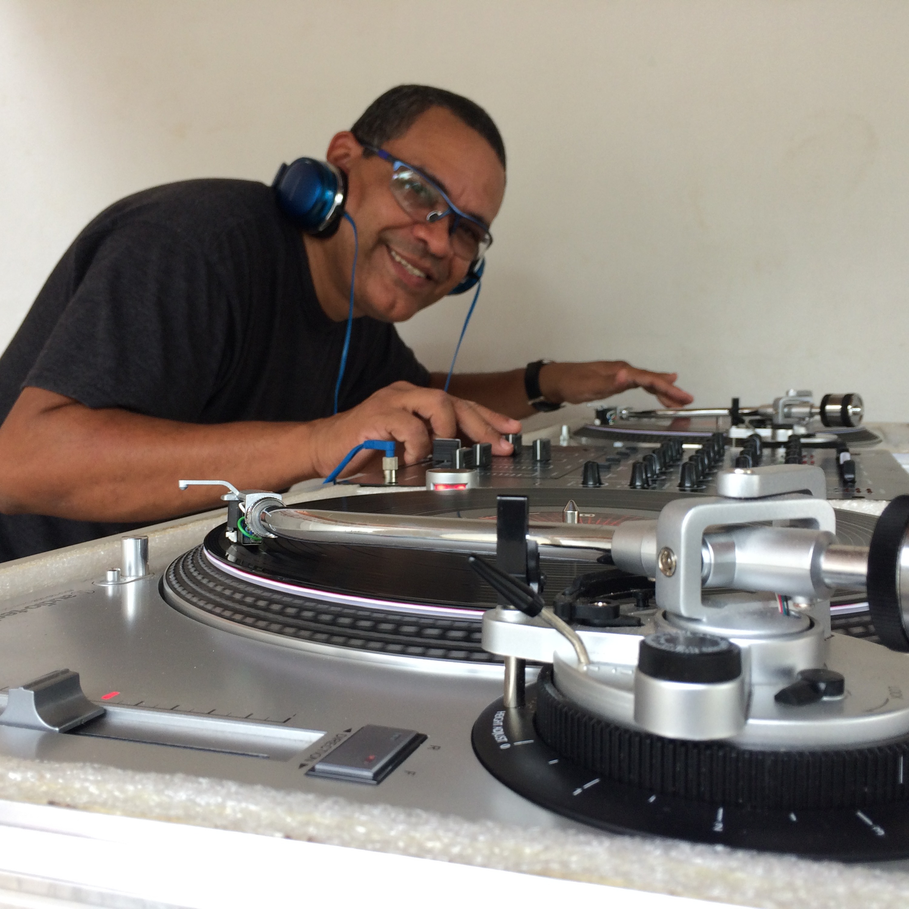 DJ Gilberto Soares