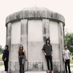 Kiss Them For Me (Siouxsie And The Banshees )