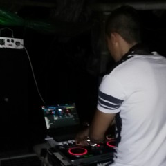Balazo Vs  Esto Es Colombia Hp (Dj Gutti)!!