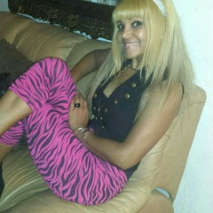 Barbie Real MIRA QUE MUJER TAN BELLA