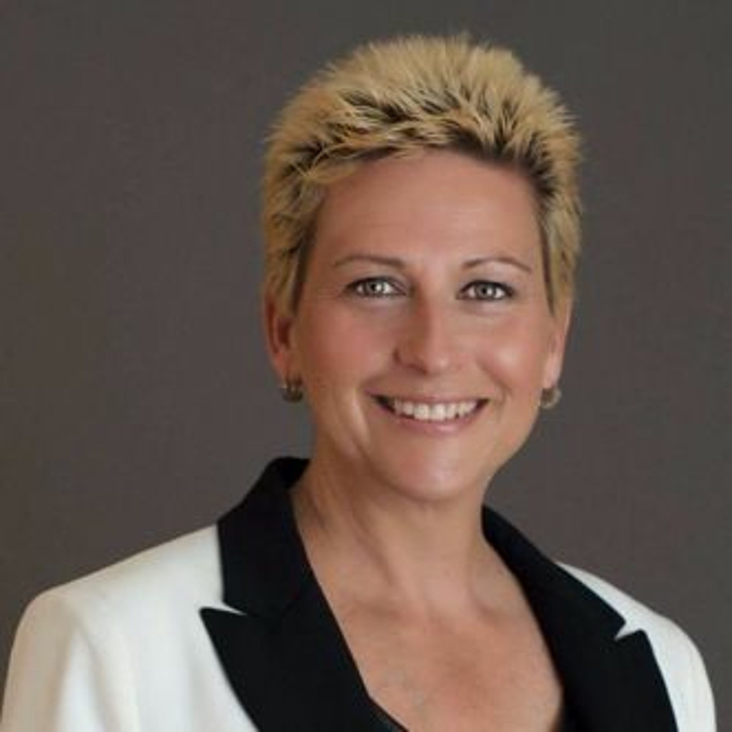 2016 11 03 Christine Cipriano On Fit For The Tee, Golf And Business Networking
