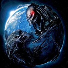 MARCUZ x Lunawat - Alien and Predator 197 on Lunatic Alien