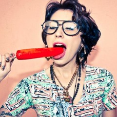 THROWBACK 2012 - Gucci Gucci *so you think you can chop?