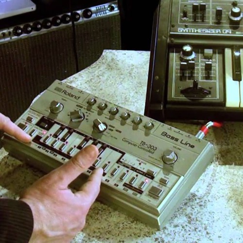 Acid Machine (Live Mix)