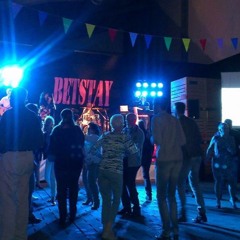 Dooby Brothers - Listen to The Music -BETSTAY - live 2017