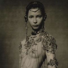 Girl from Akropolis Spelling Love MIX